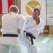 Karate Hofsteig Erwachsene lernen Karate Fit & Gesund Selbstverteidigung Karate Vorarlberg Gerhard Grafoner
