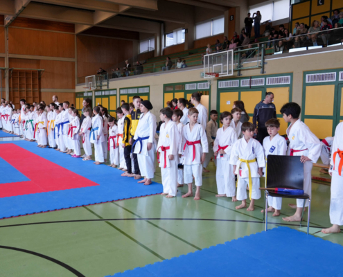 Engagierte Helferinnen und Helfer von Karate Hofsteig unterstützen die Durchführung der Landesmeisterschaft 2026 in Lauterach mit Einsatz und Teamgeist