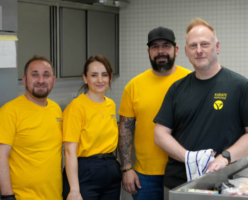 Engagierte Helferinnen und Helfer von Karate Hofsteig unterstützen die Durchführung der Landesmeisterschaft 2026 in Lauterach mit Einsatz und Teamgeist