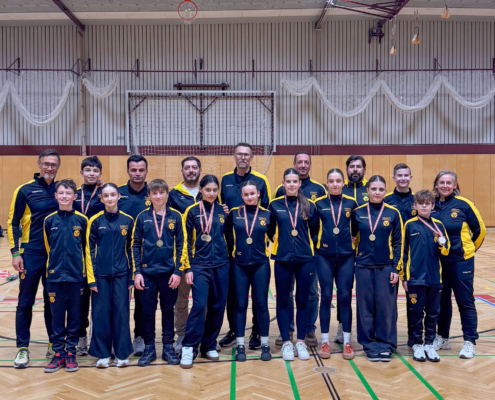 Erfolgreiche Nachwuchssportlerinnen und Nachwuchssportler von KARATE HOFSTEIG bei den Österreichischen Karate Meisterschaften 2026 in Wolfsberg.